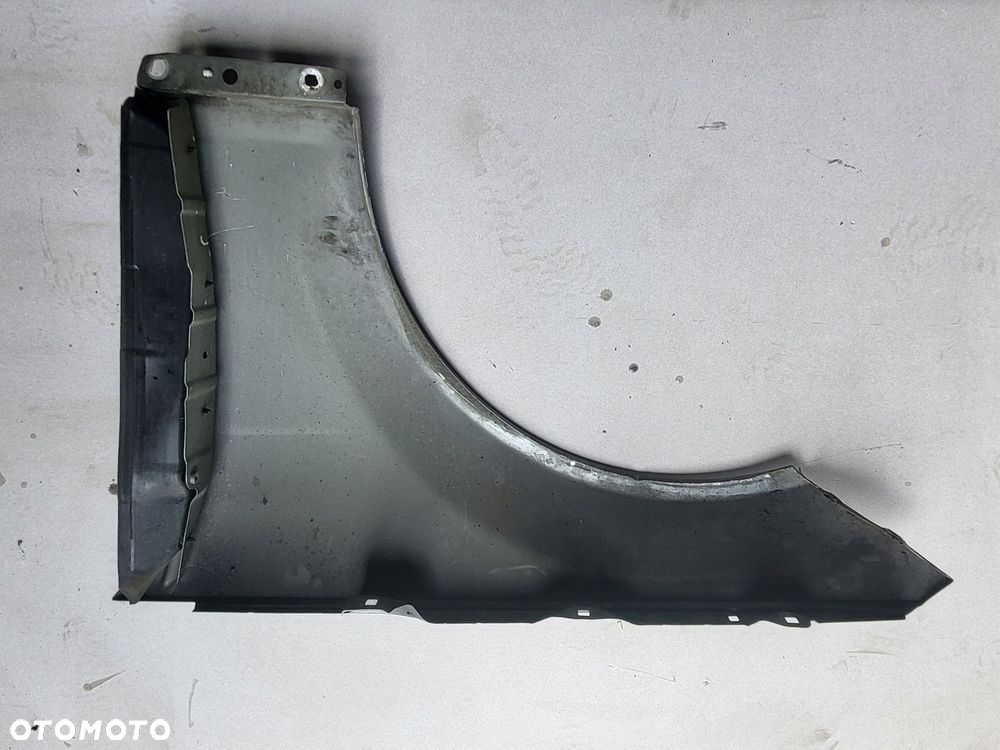 błotnik przedni prawy mercedes c klasa 204 w204 - 2