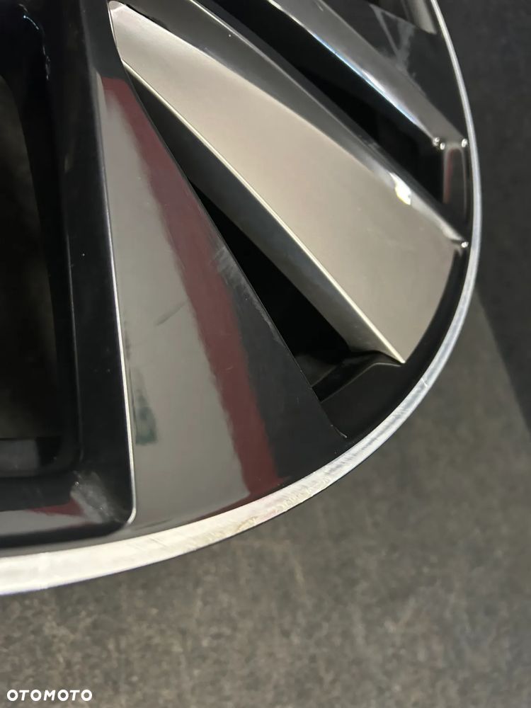 Alufelga Audi E-Tron RS 21 cali 5x130 1szt. 4J3601025AB - 4