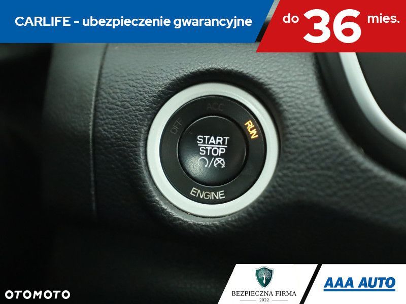 Chrysler 200 - 18