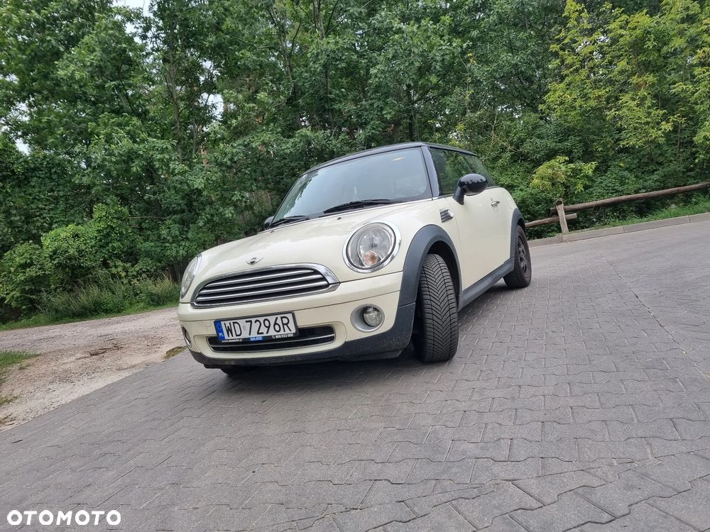 MINI Cooper - 1