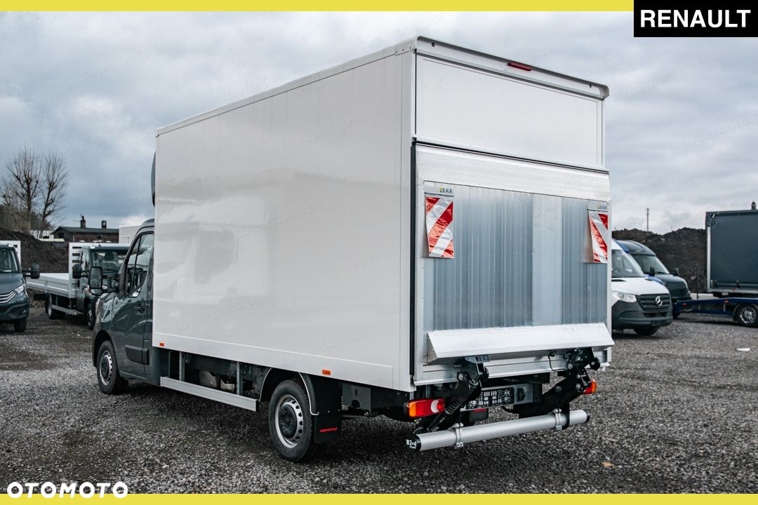Renault Master L3 Kontener 8EP + Winda 165KM - 8