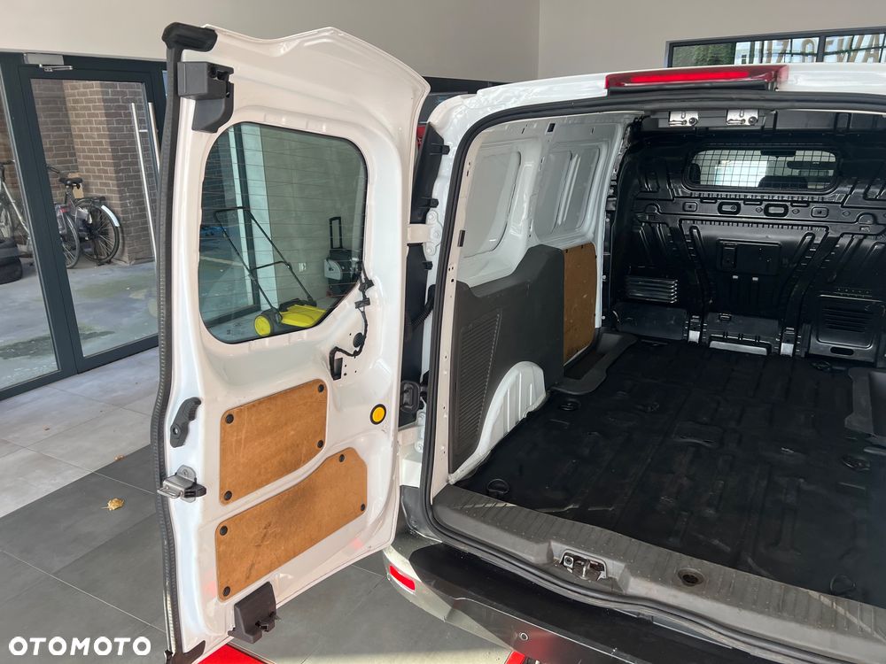 Ford Transit connect - 21