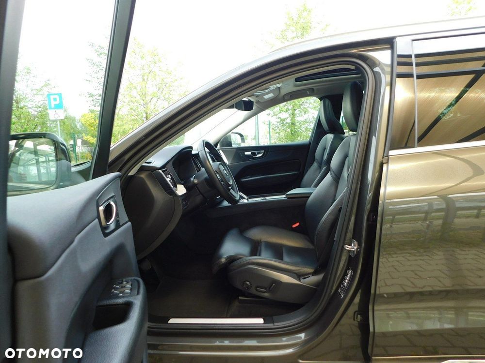 Volvo XC 60 B4 B Inscription - 16