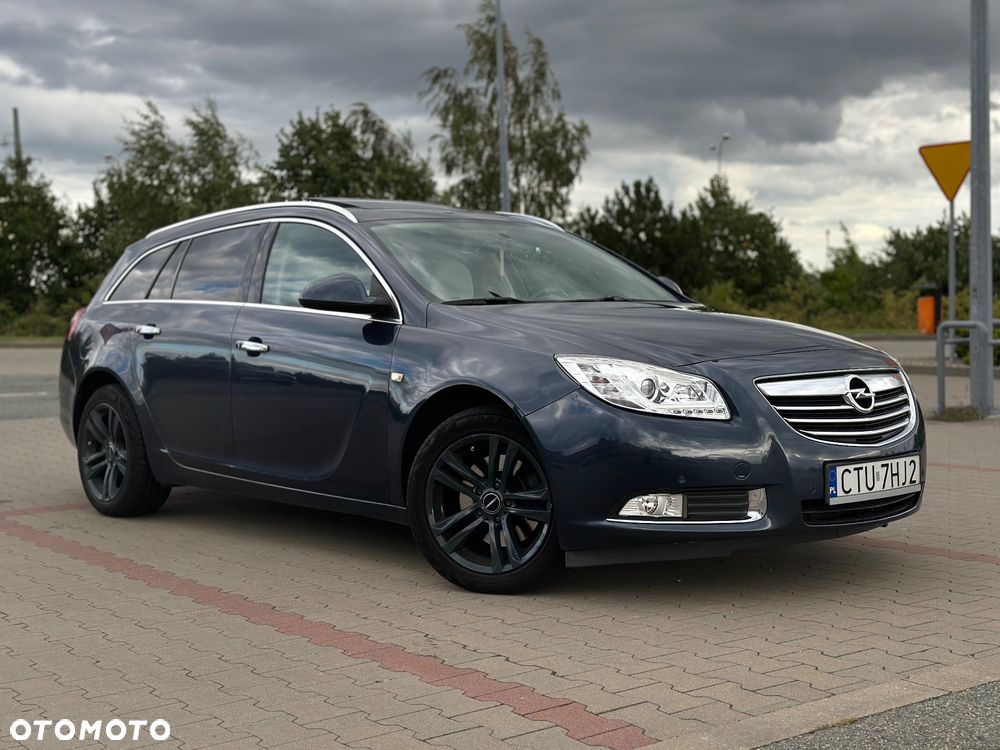 Opel Insignia 2.0 T Cosmo 4x4 - 1