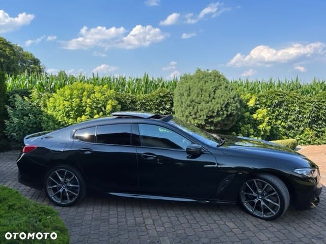 BMW Seria 8 - 19