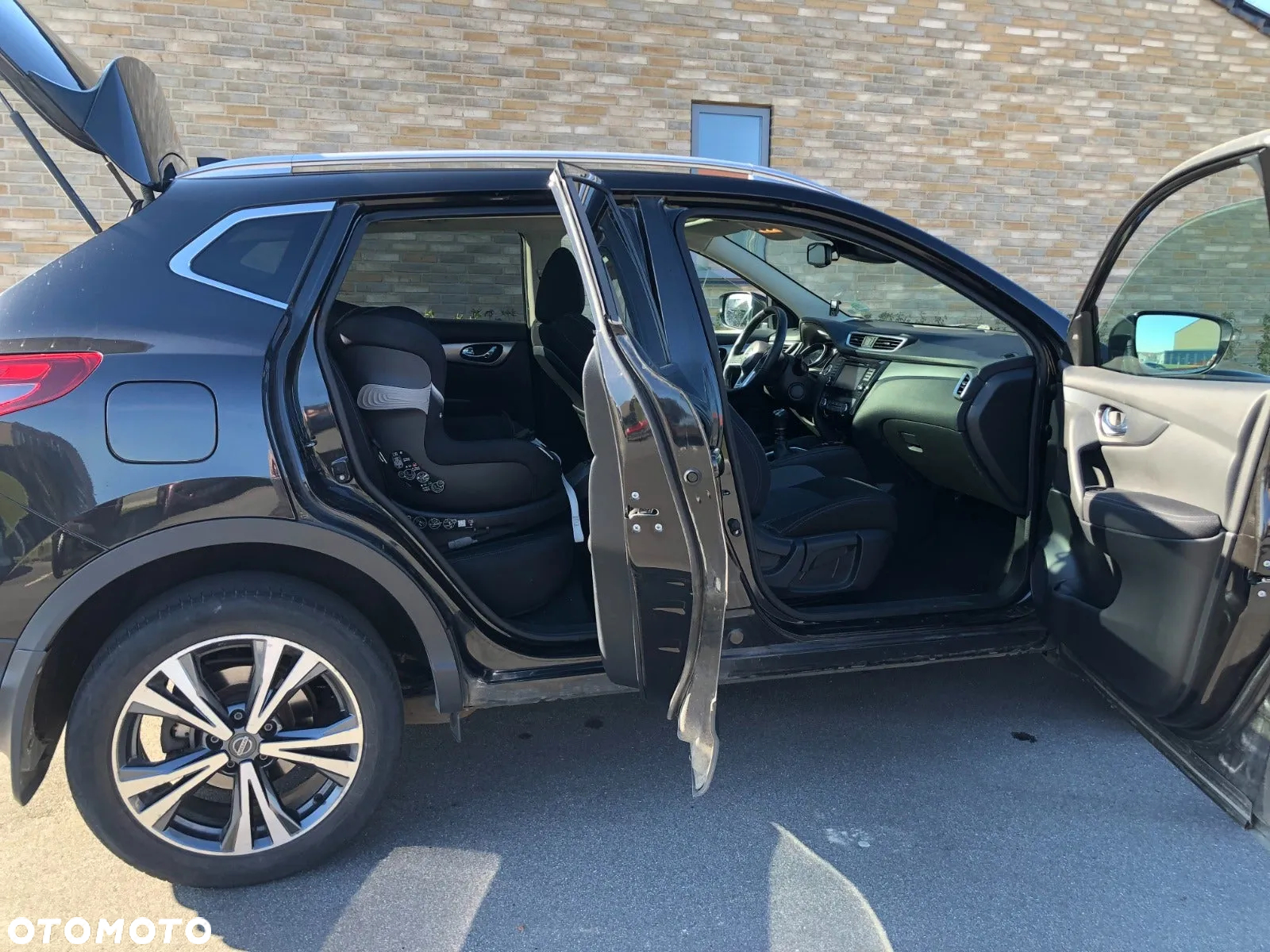 Nissan Qashqai 1.6 DIG-T N-Connecta - 11