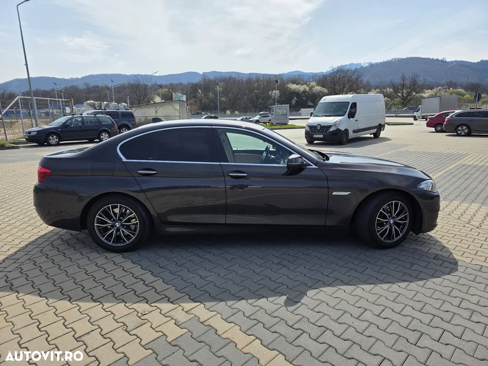 BMW Seria 5 520d xDrive AT - 4