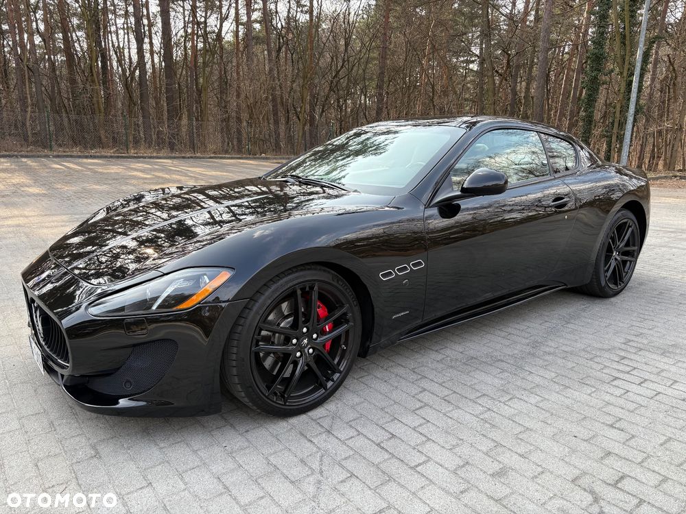 Maserati GranTurismo S Automatik - 1