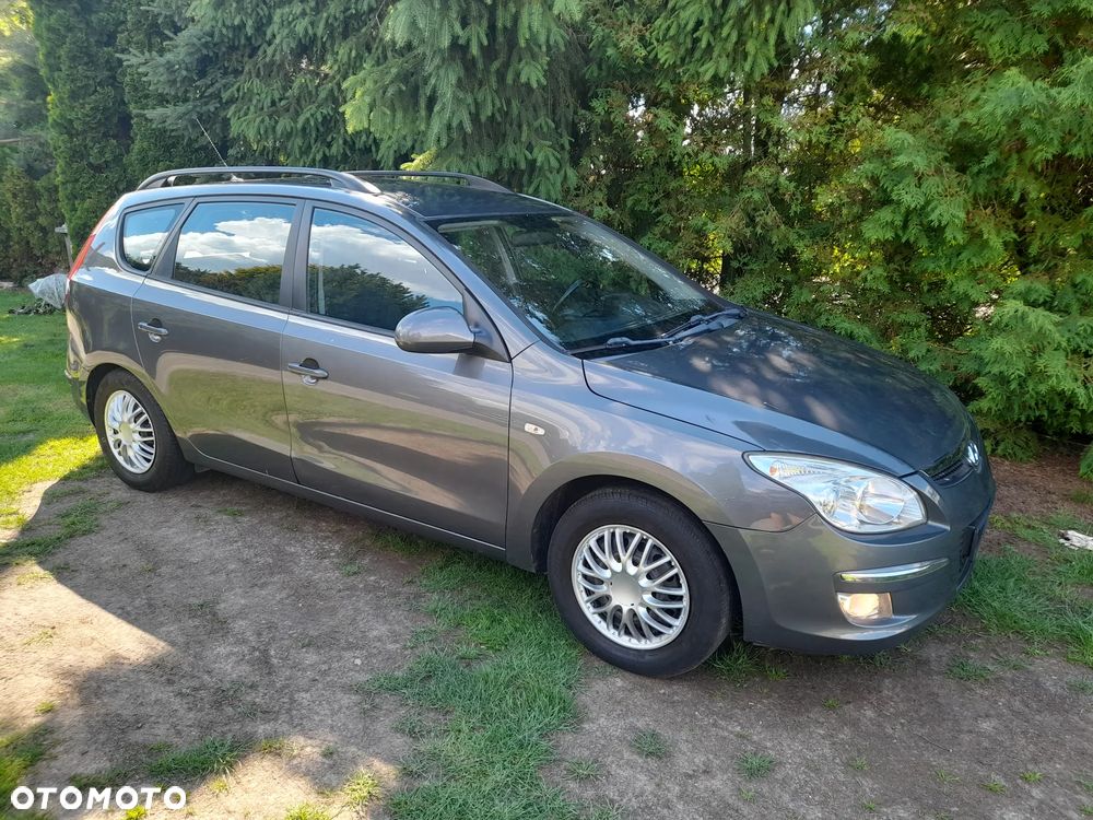 Hyundai i30 1.6 Classic + - 15
