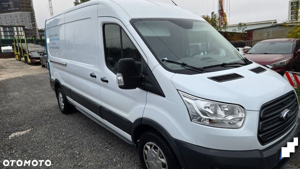Ford Transit - 18