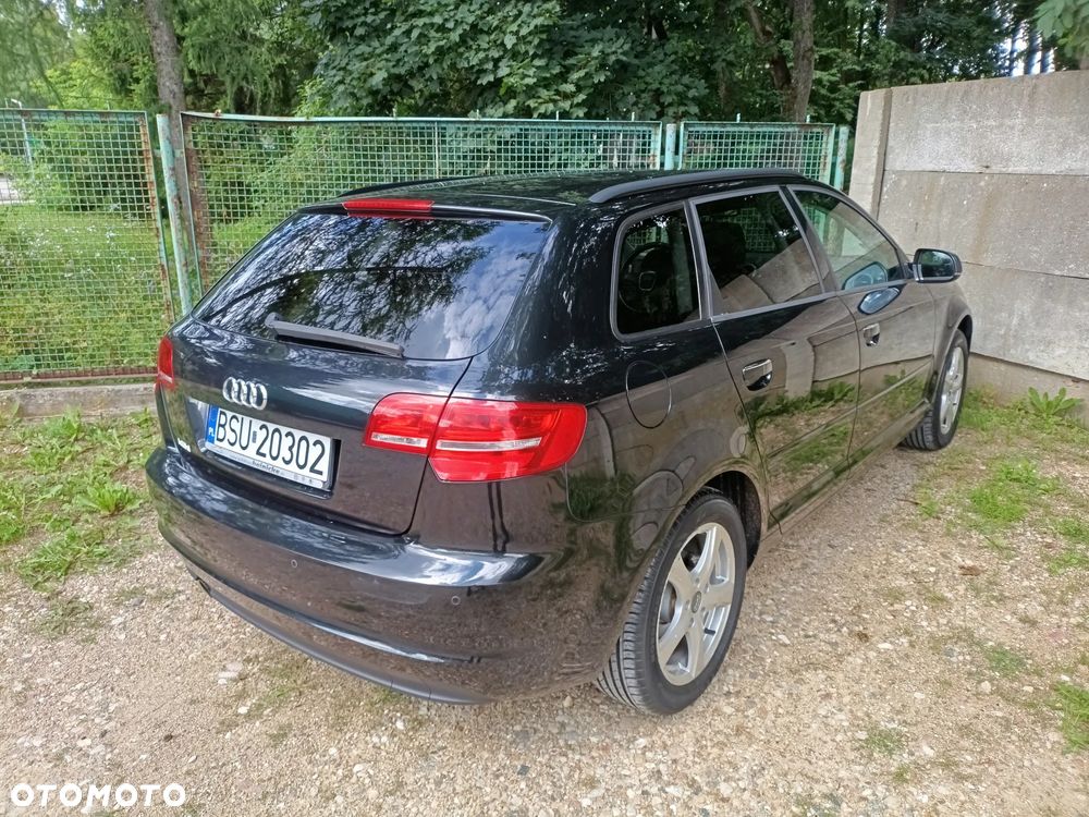 Audi A3 Sportback 1.6 TDI DPF Attraction - 18