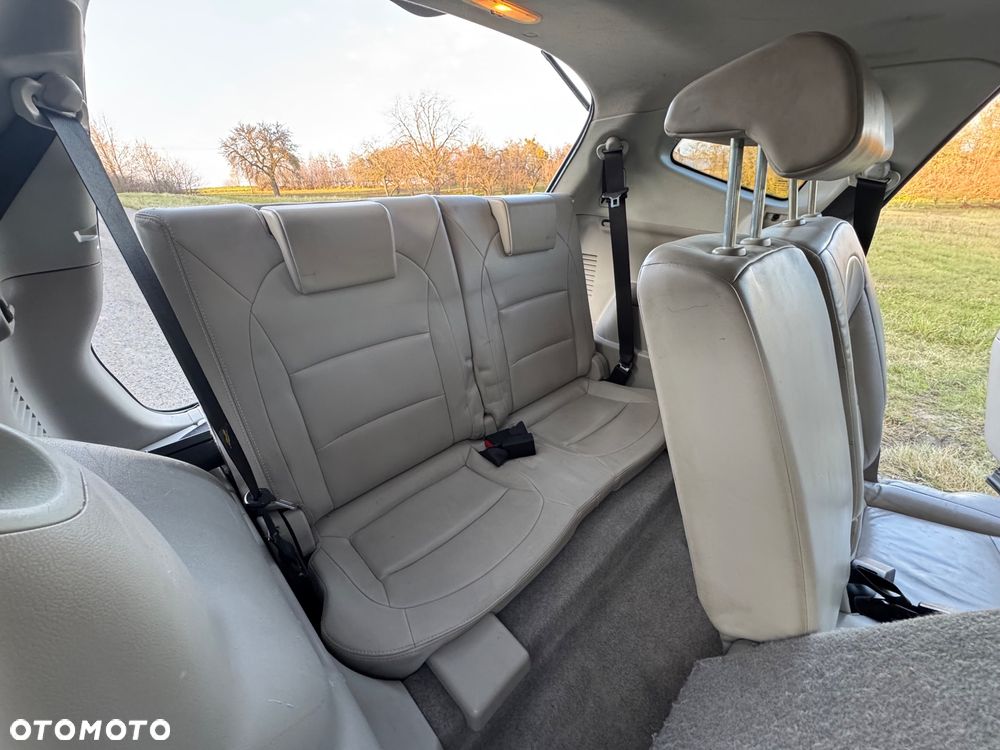 Nissan Qashqai+2 - 20