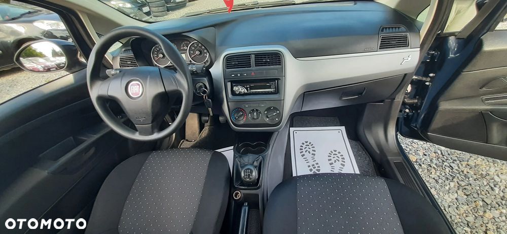 Fiat Grande Punto - 24