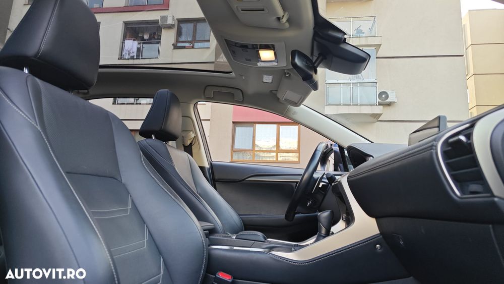 Lexus Seria NX 300h Executive Line - 10