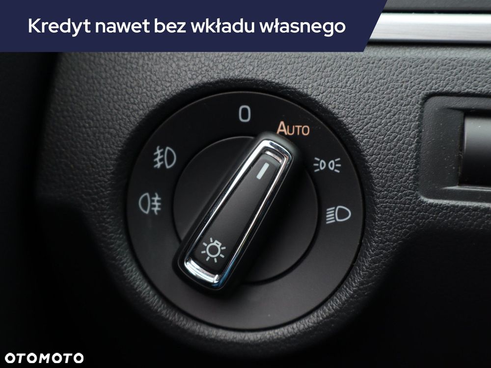 Skoda RAPID - 15