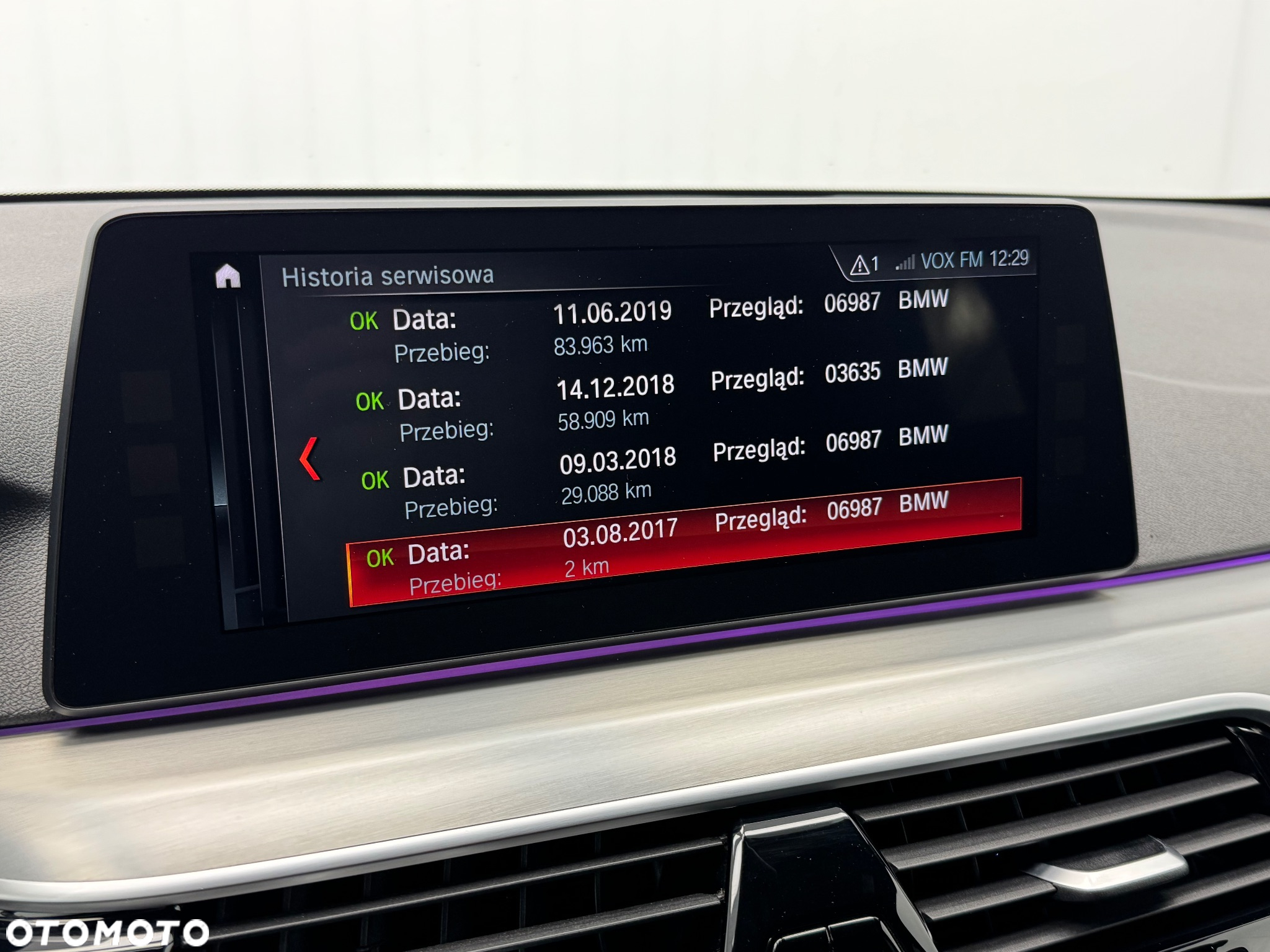 BMW Seria 5 520d Touring Sport Line - 38
