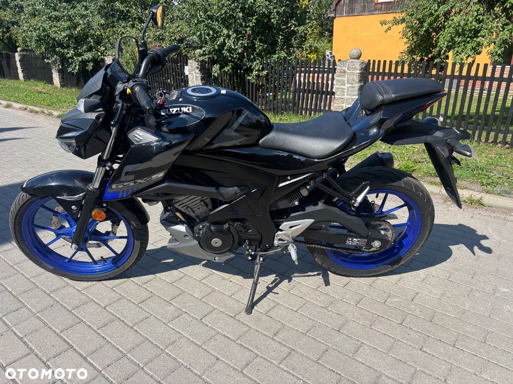 Suzuki GSX - 8