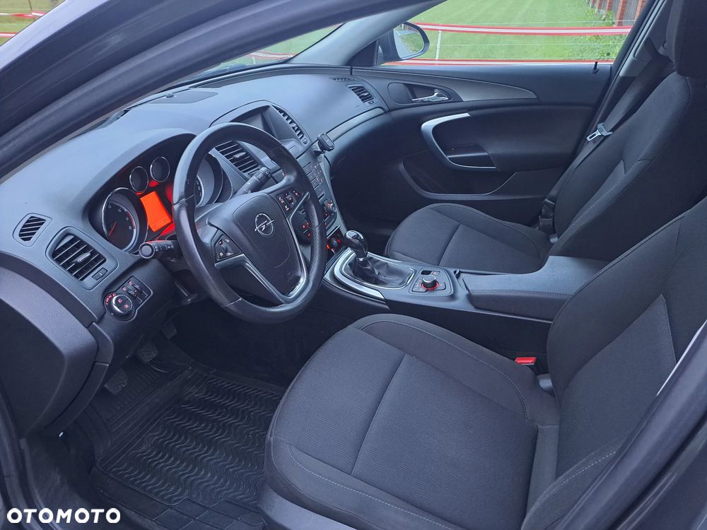 Opel Insignia 1.8 Cosmo - 9