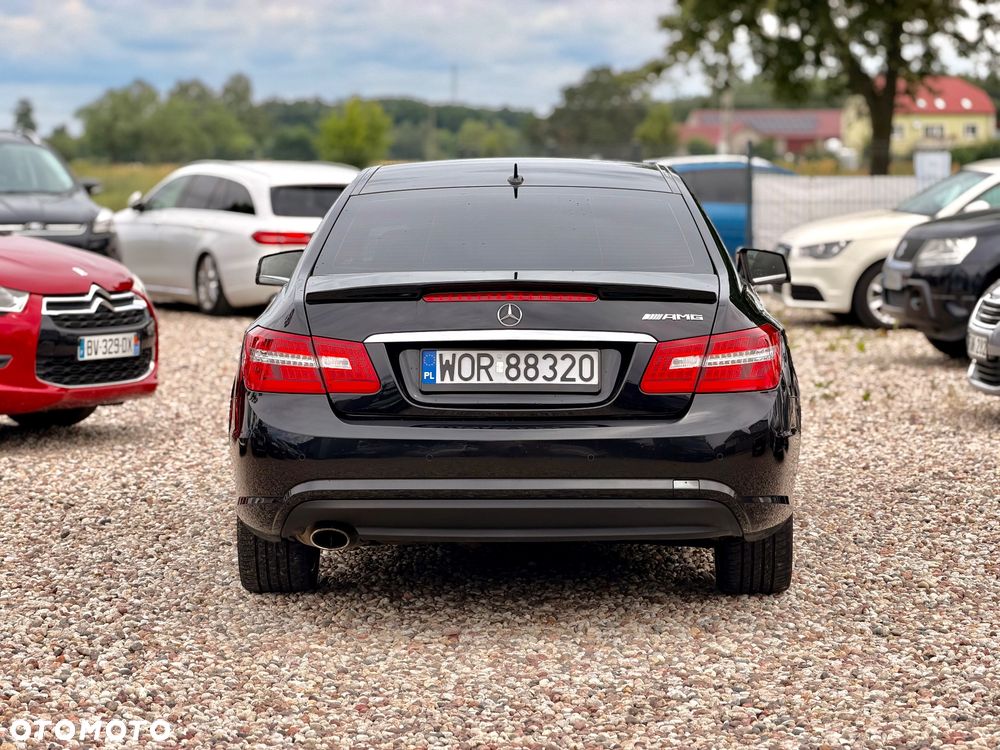 Mercedes-Benz Klasa E - 16
