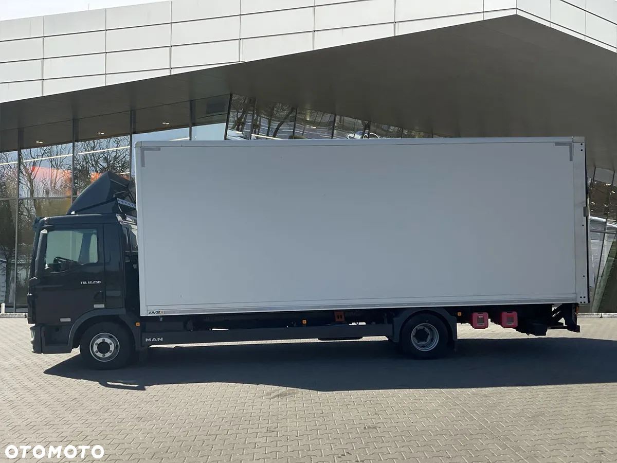 MAN TGL 12.250 4x2 BL CH  – MAN Serwis Modlnica - 12