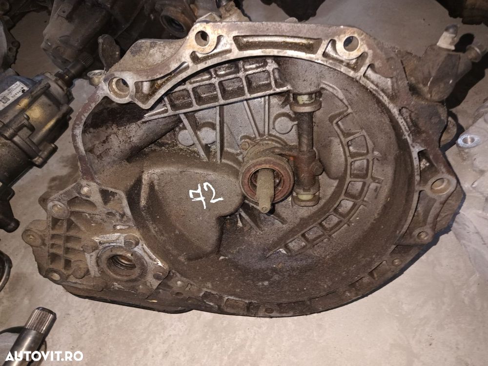 Cutie viteze manuala 5 trepte 1.4 benzina 96344248 Chevrolet Aveo T25 - 1