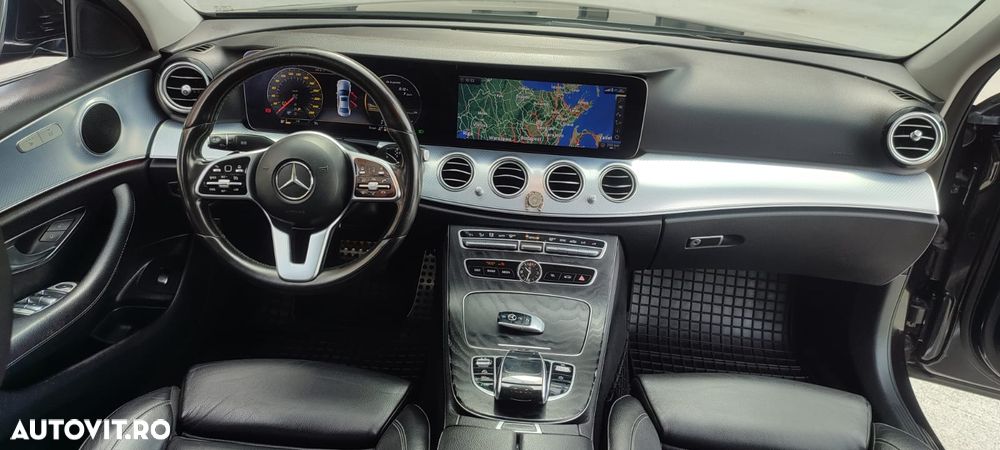Mercedes-Benz E - 15