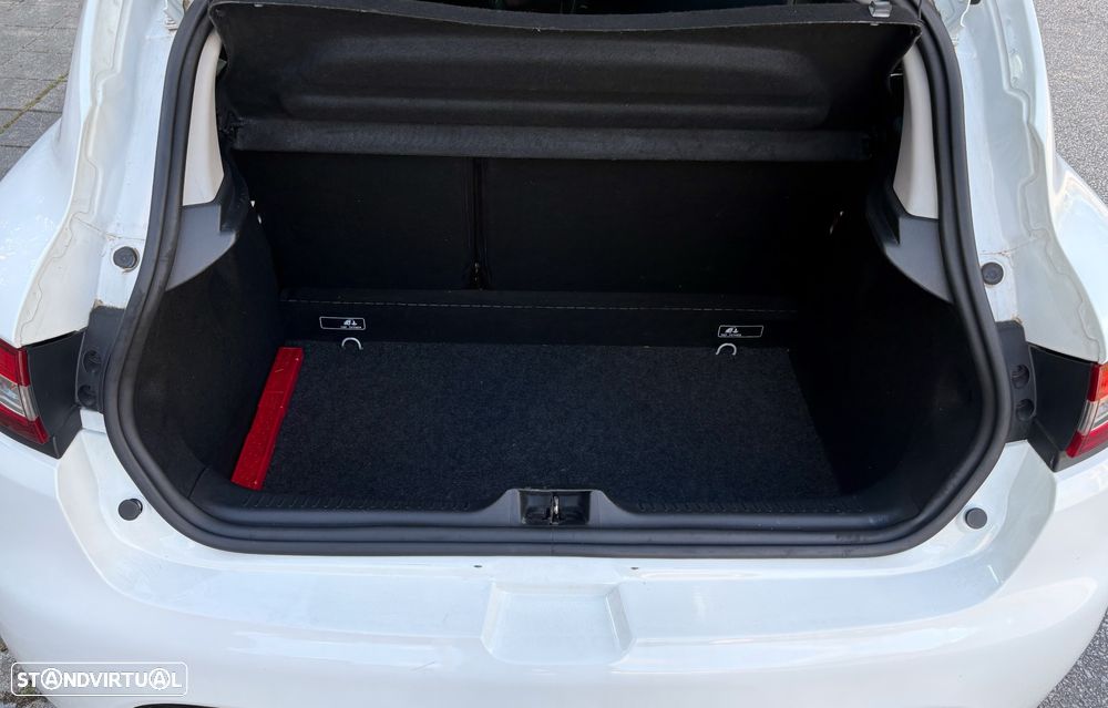 Renault Clio 1.5 dCi Luxe - 24