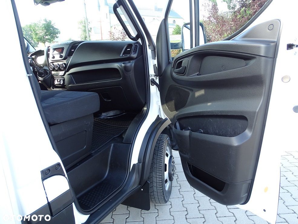Iveco Daily 50C18 3.0 180Km. Skrzynia 12 Palet 6.12m. JAK NOWY! Salon PL.!! 1 WŁ.!! - 23