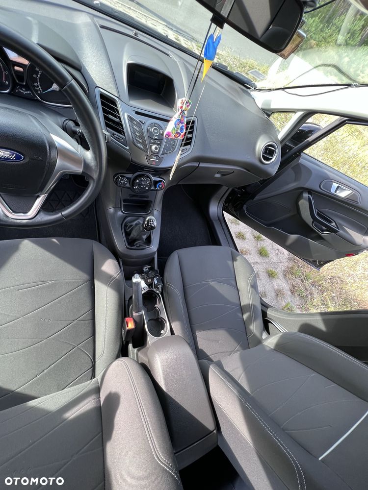 Ford Fiesta - 7