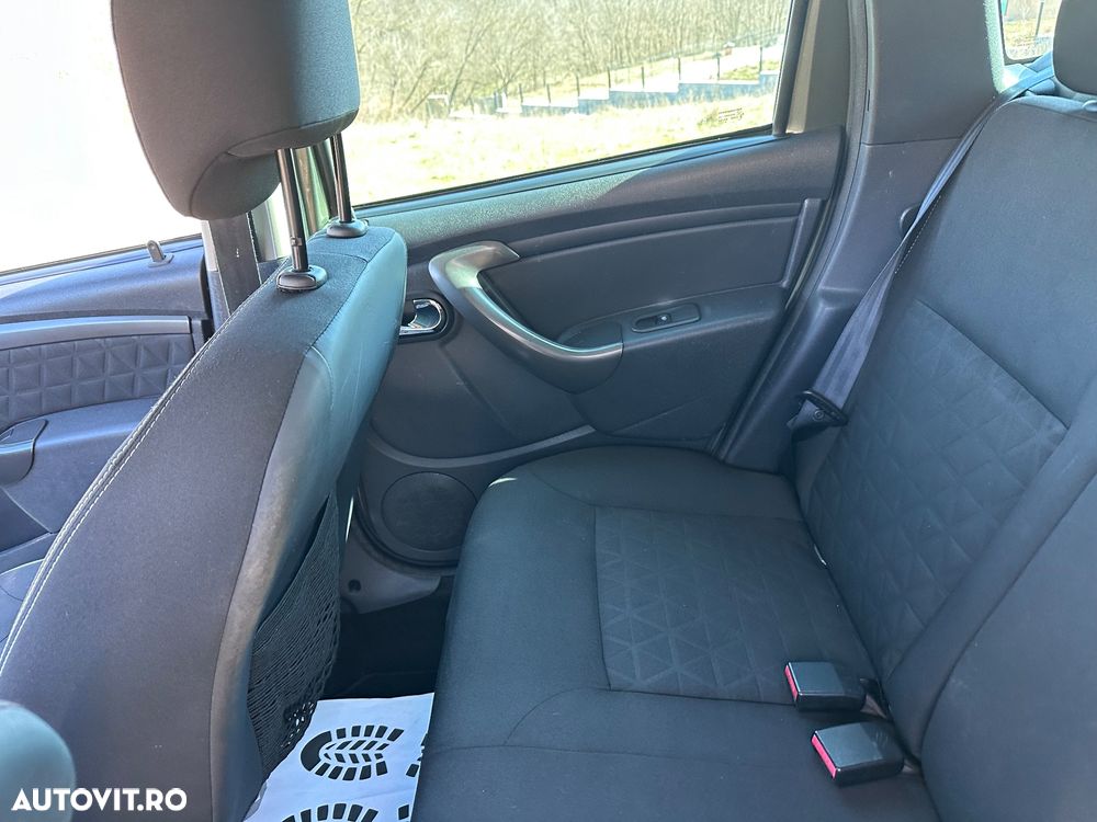 Dacia Duster 1.5 dCi 4x2 Prestige - 10