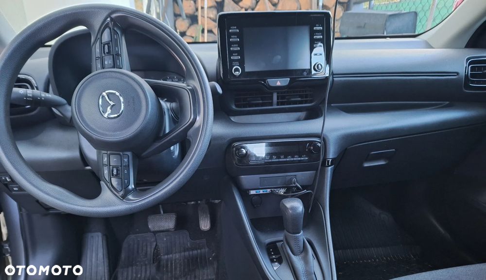 Mazda 2 - 6
