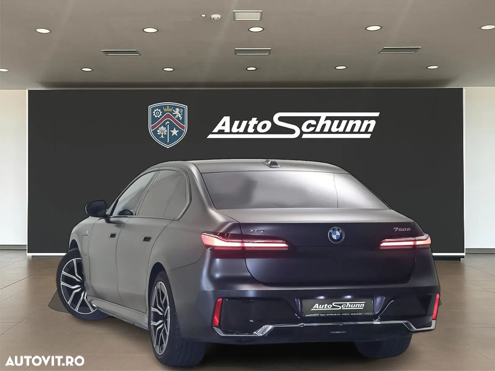 BMW Seria 7 750e xDrive - 4