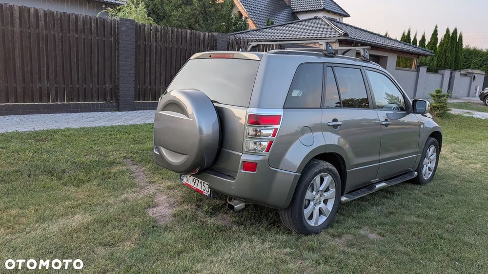 Suzuki Grand Vitara 2.0 De Luxe - 5