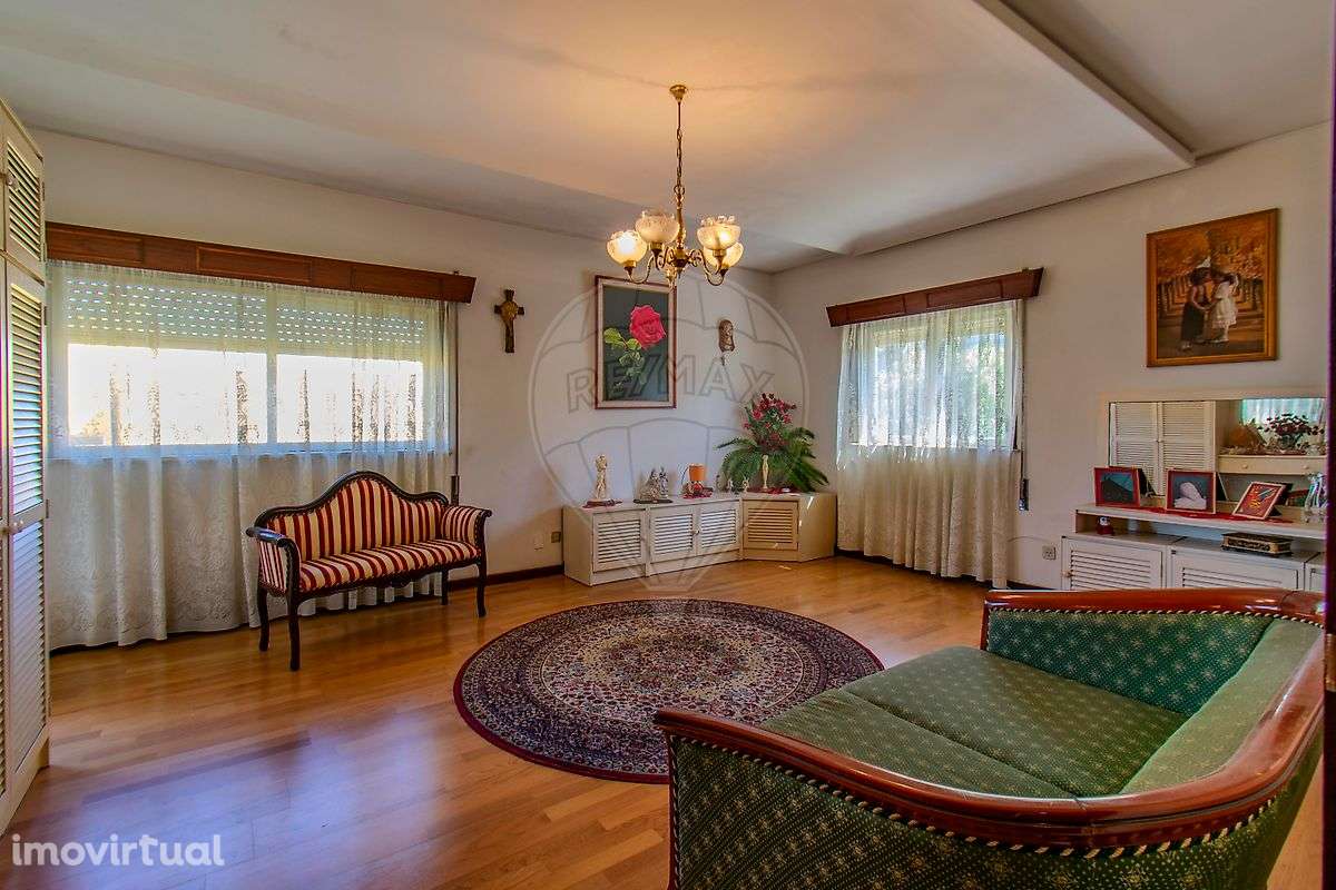 Moradia T8 para venda - Grande imagem: 5/49