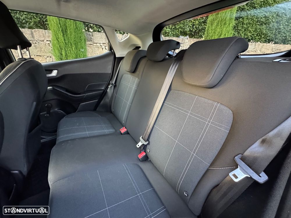 Ford Fiesta 1.6 TDCI Titanium - 9
