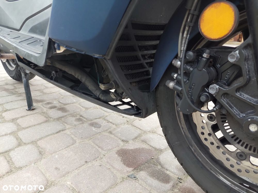 Kymco X-Town - 9