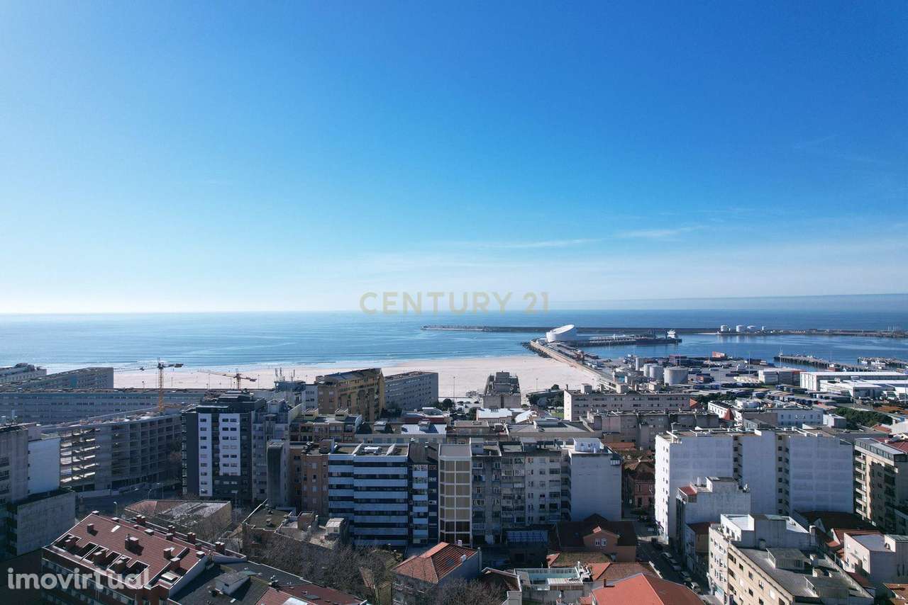 Luxuoso T1 em Matosinhos com Acabamentos de Qualidade - Grande imagem: 4/9