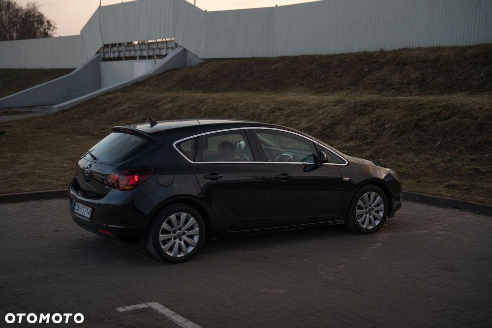 Opel Astra 1.7 CDTI DPF Edition Sport - 9