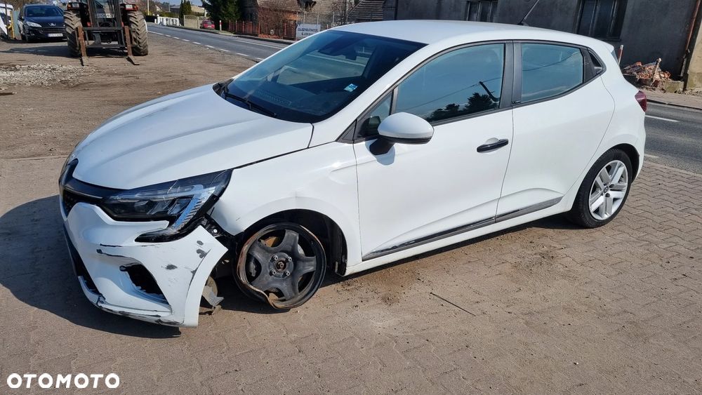 Renault Clio E-TECH 140 INTENS - 13