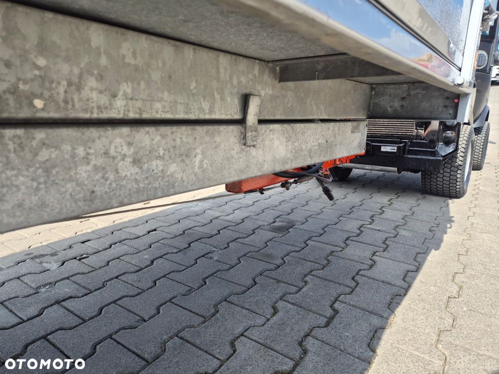 Kaercher MIC C34 / NOŚNIK NARZĘDZI / PRZYCZEPA WYWROTKA / IDEALNY DO MIASTA / ZAMIATARKA / PŁUG SNIEŻNY / 4X4 / NISKIE MOTOGODZINY / JEDNO URZĄDZENIE WIELE ZASTOSOWAŃ! - 35