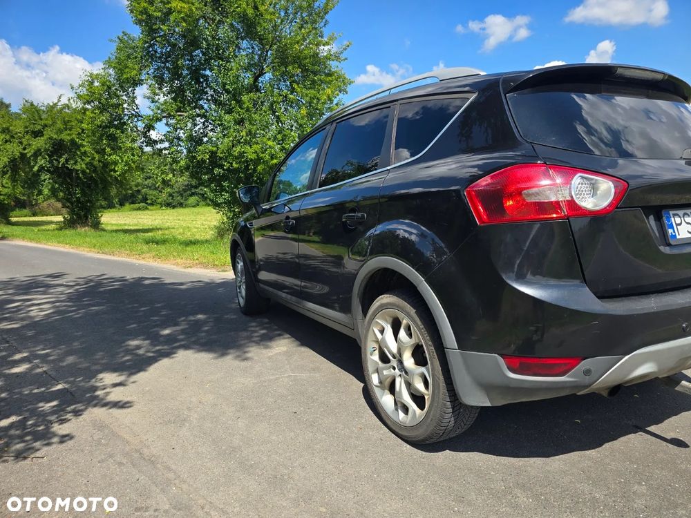 Ford Kuga - 2