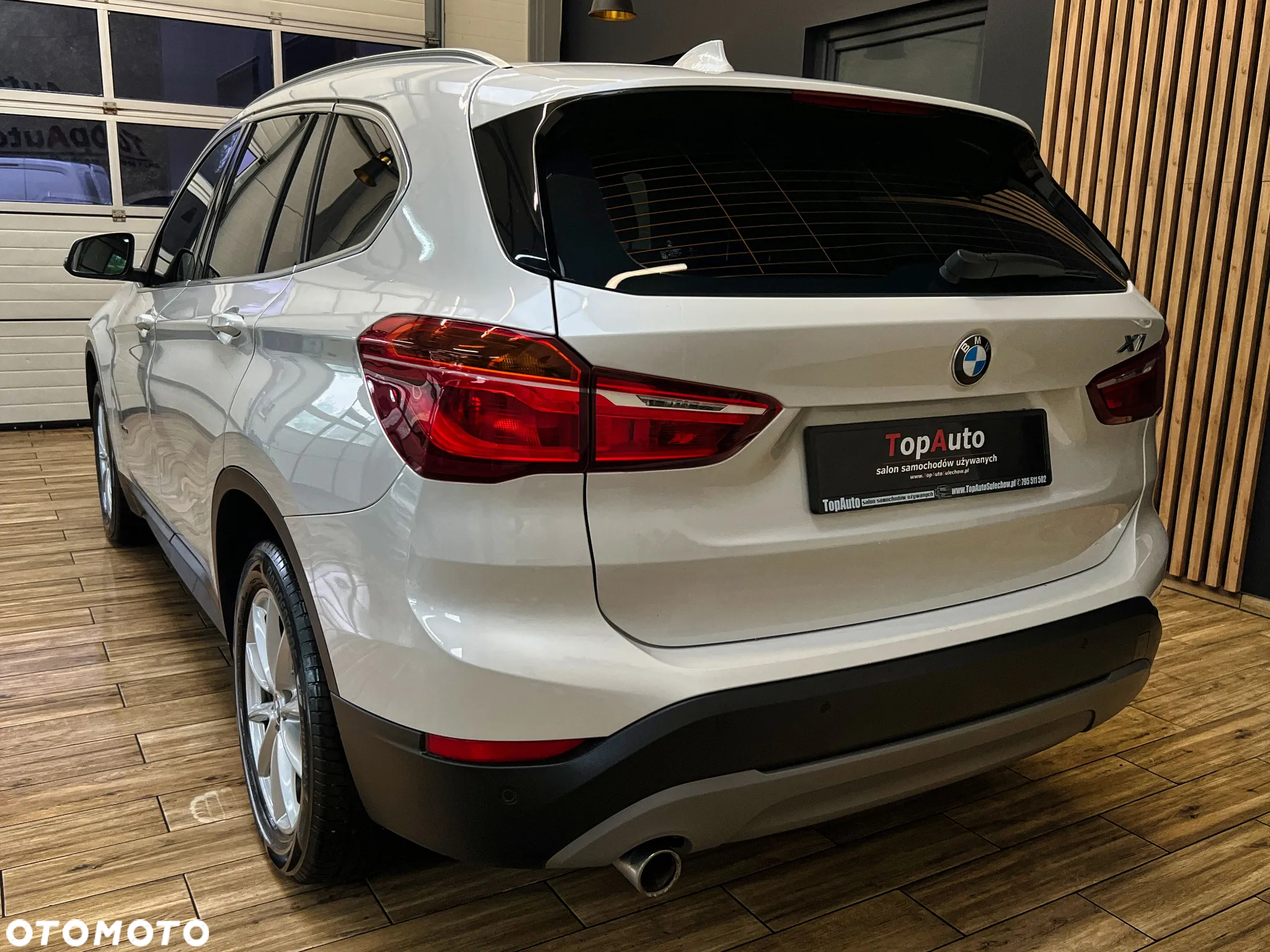 BMW X1 sDrive18d - 10