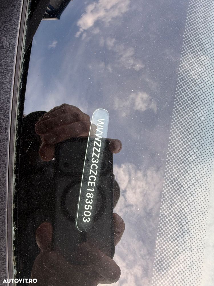 Volkswagen Passat - 8