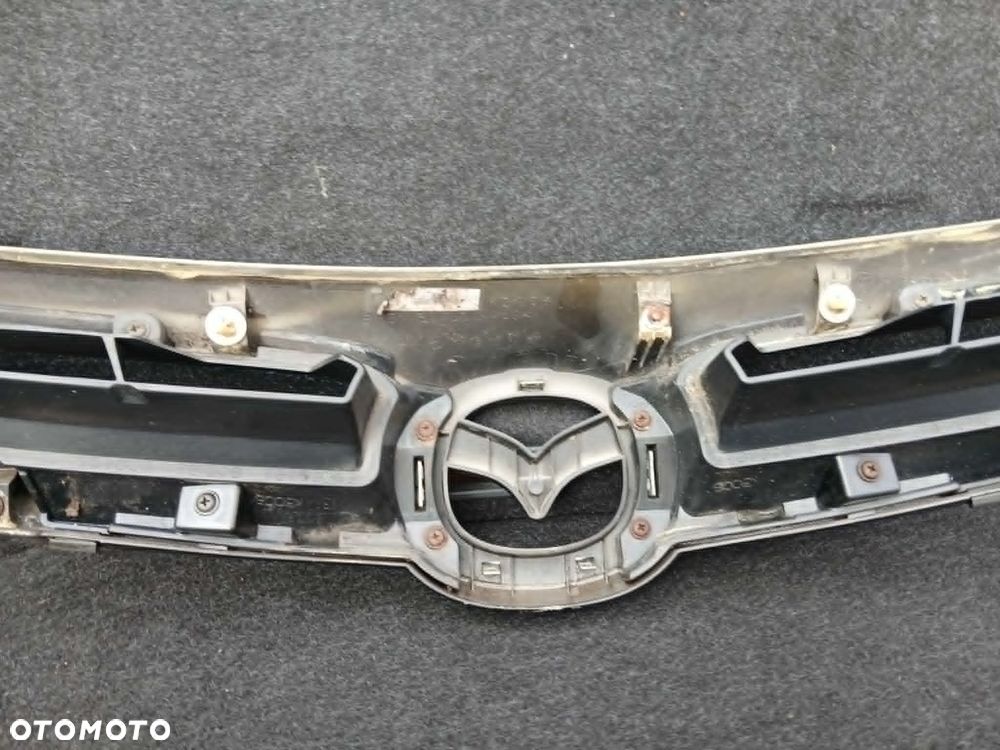 Mazda 3 Grill - 8