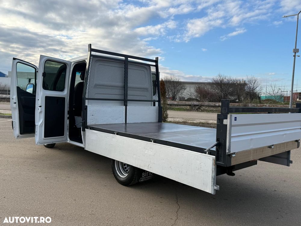 Mercedes-Benz Sprinter - 4