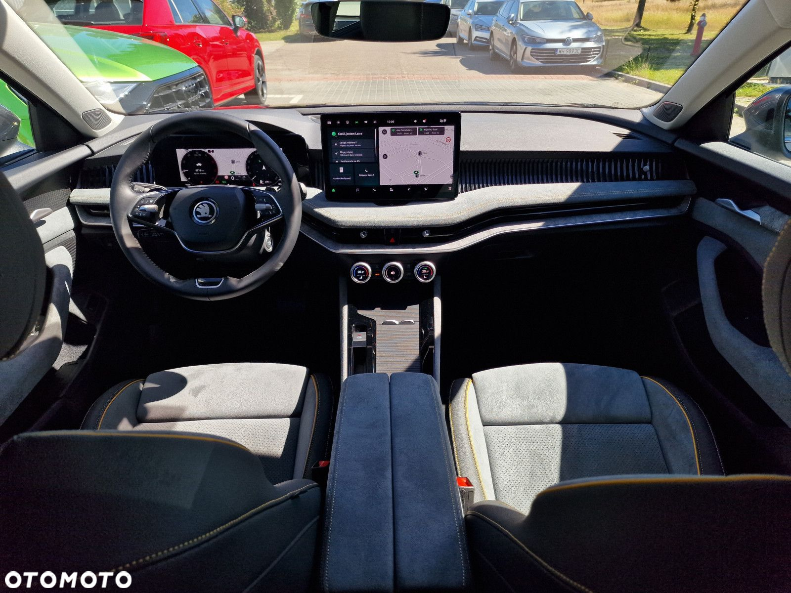 Skoda Superb 2.0 TDI SCR Selection DSG - 17