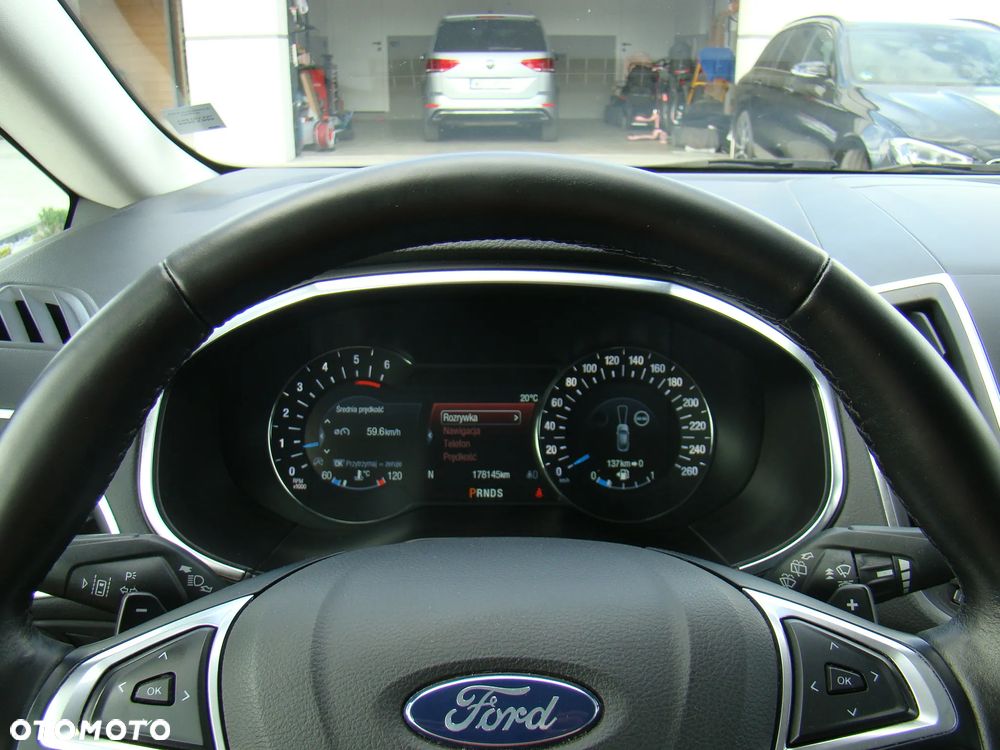 Ford S-Max 2.0 EcoBlue Titanium - 25