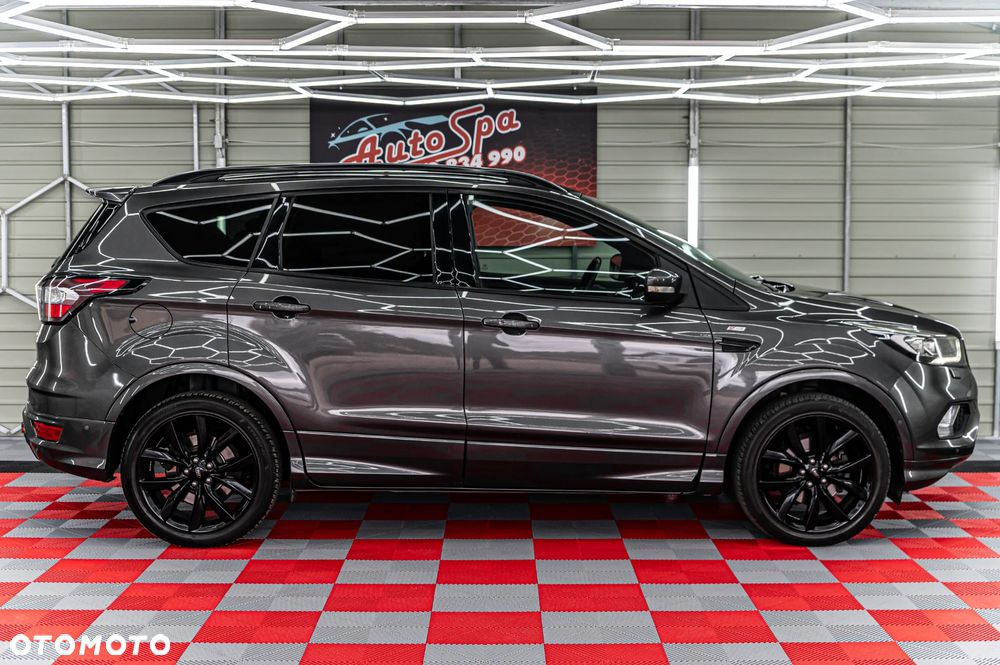 Ford Kuga 1.5 EcoBoost 2x4 ST-Line - 19