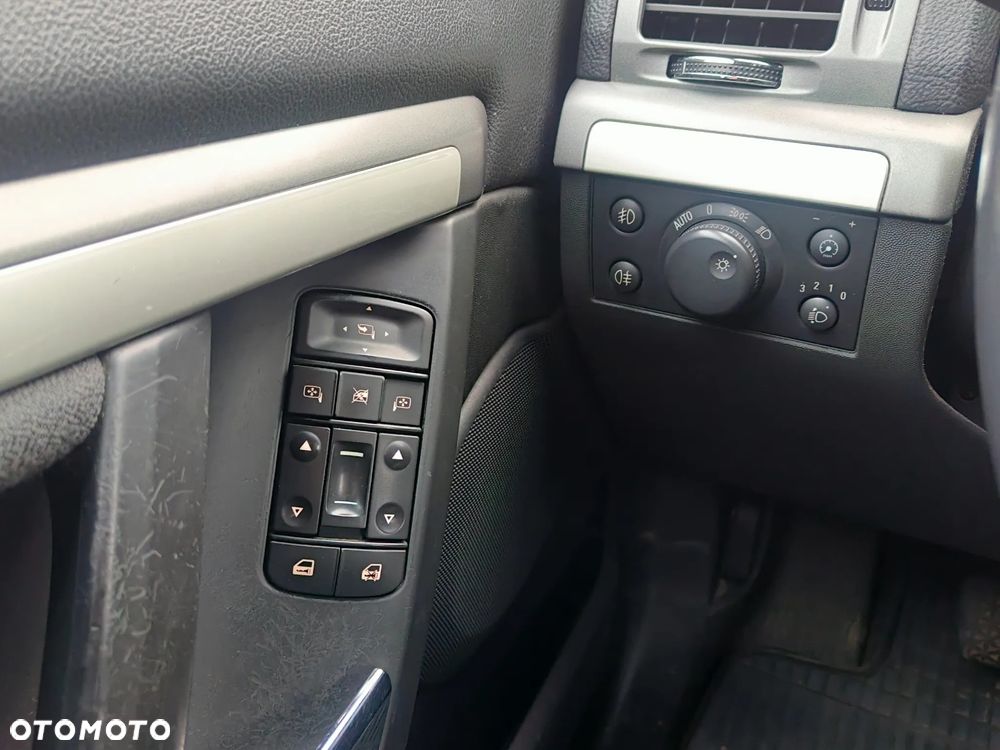 Opel Vectra 1.8 Edition Plus - 11