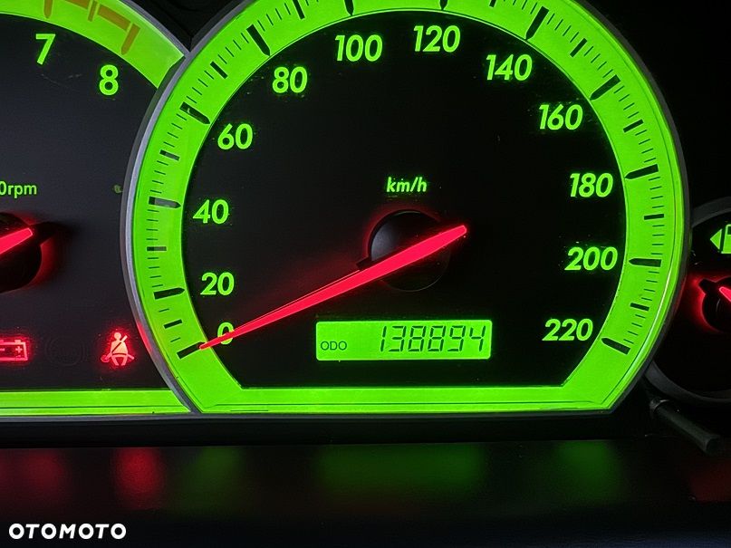 Chevrolet Captiva 2.4 2WD 5 Sitzer LS - 20